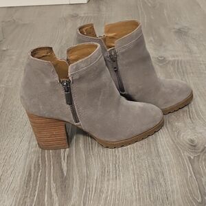 Lucky Brand Taupe Suede Ankle Booties with Stacked Heel